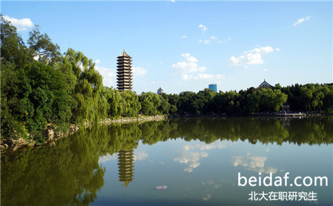 北京大學(xué)同等學(xué)力申碩能否延長畢業(yè)時間